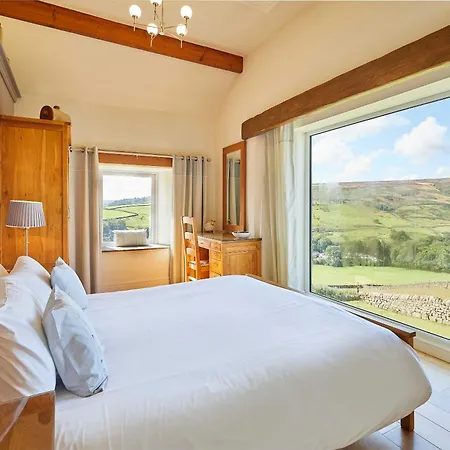 Host & - Edge Farm * Middlesmoor